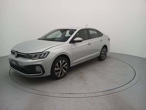 VOLKSWAGEN VIRTUS 1.0 200 TSI HIGHLINE AUTOMÁTICO